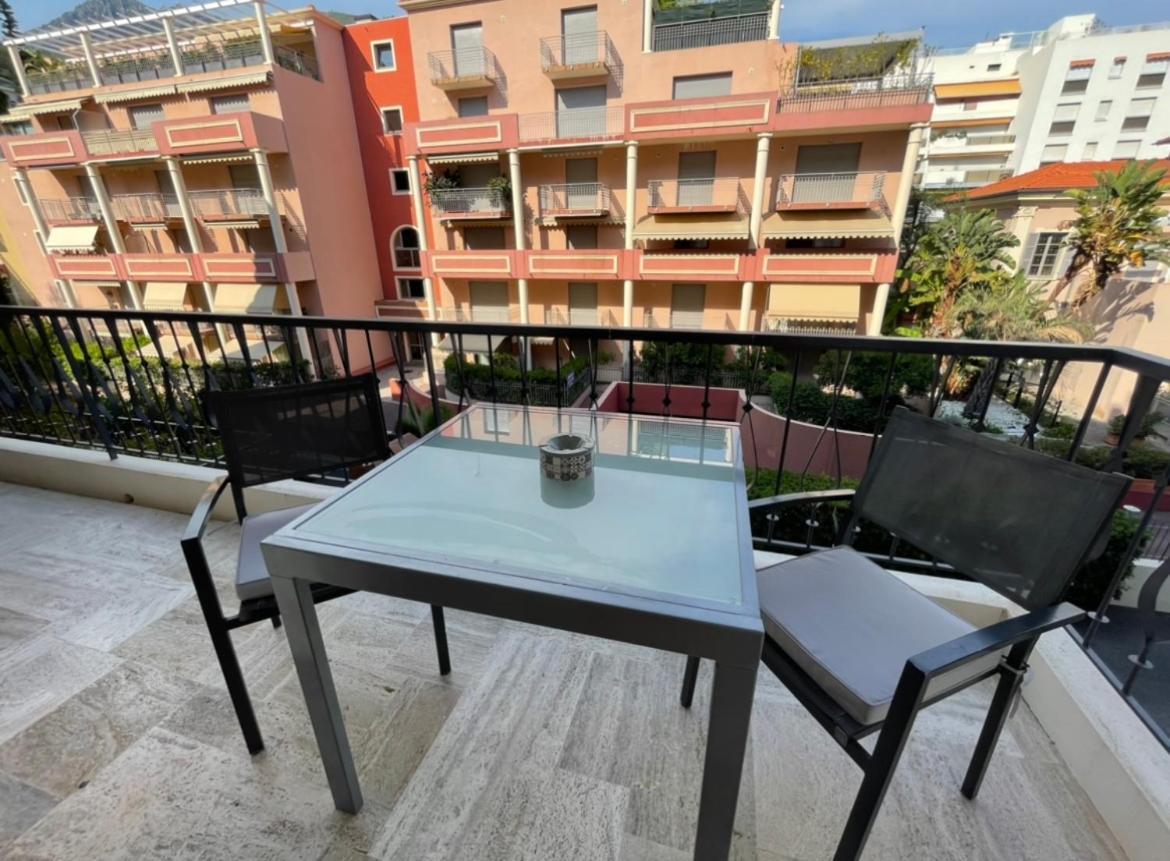 Studio 2 Pers , 40M2 En Bord De Mer Avec Vue Mer 멍똥 외부 사진