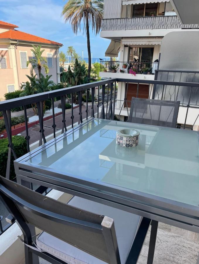 Studio 2 Pers , 40M2 En Bord De Mer Avec Vue Mer 멍똥 외부 사진